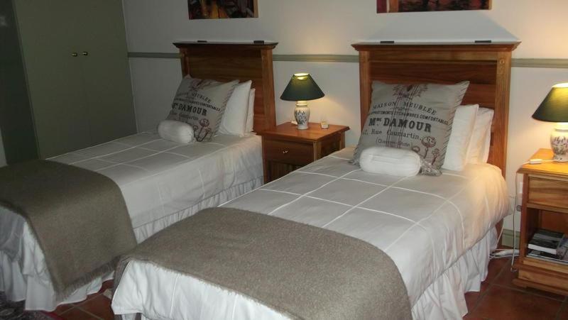 Housemartin Lodge & Self Catering De Rust Exterior foto