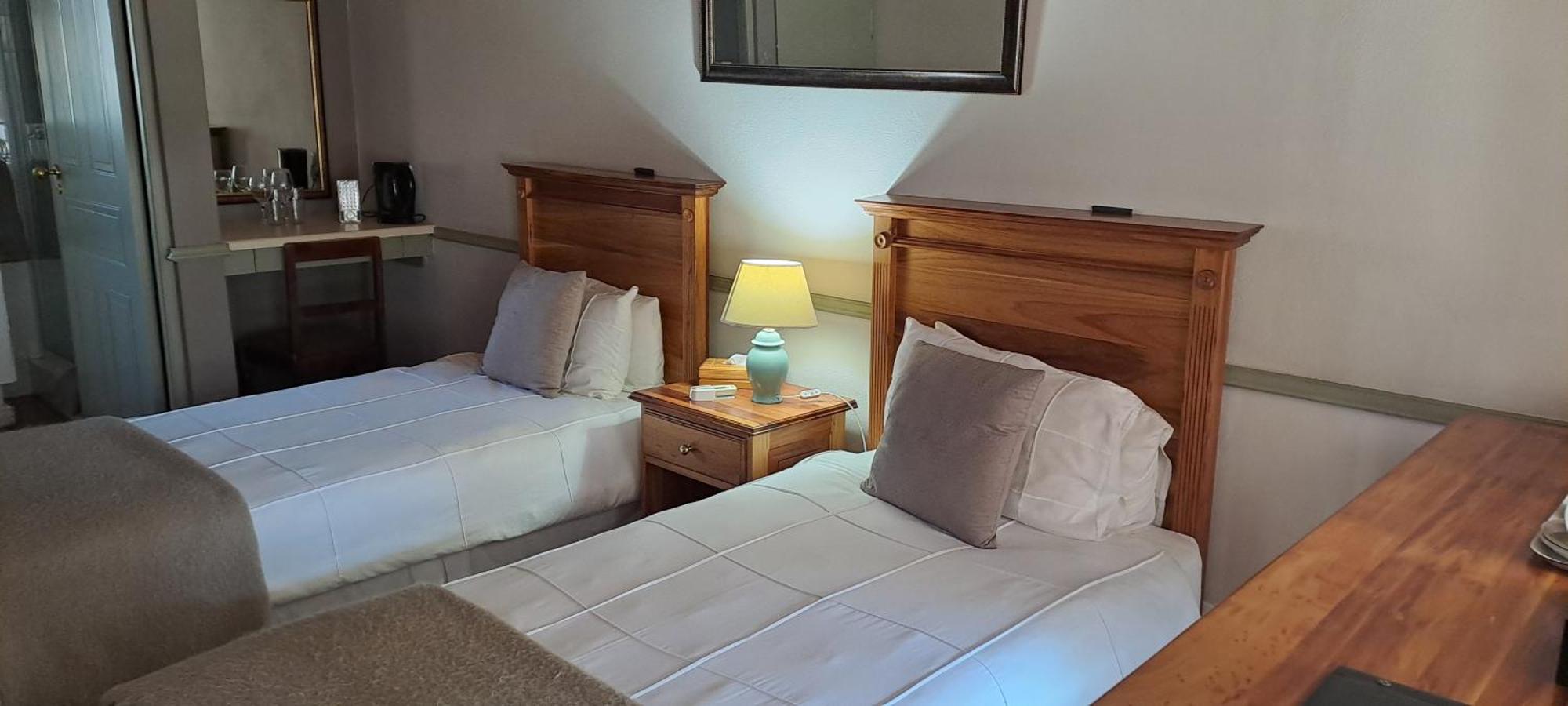 Housemartin Lodge & Self Catering De Rust Exterior foto