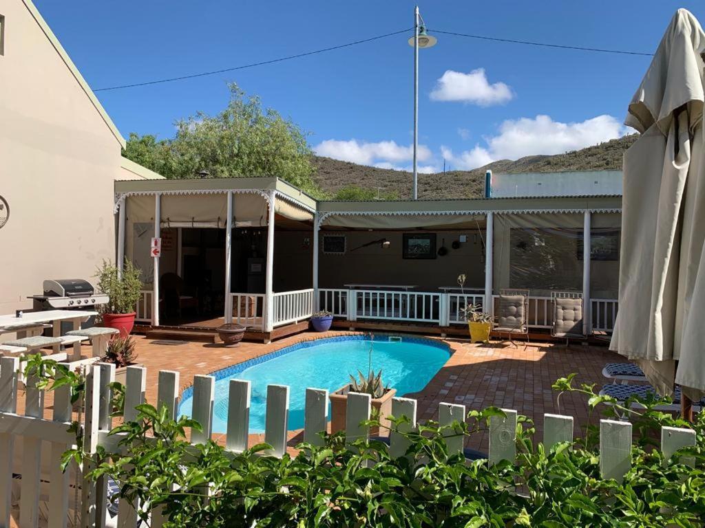 Housemartin Lodge & Self Catering De Rust Exterior foto